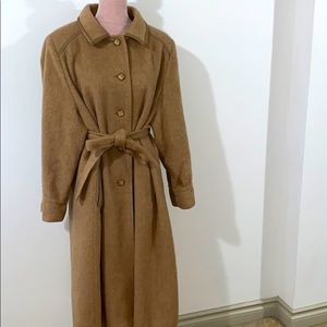 🎃3/$25 Vintage Llama wool coat
